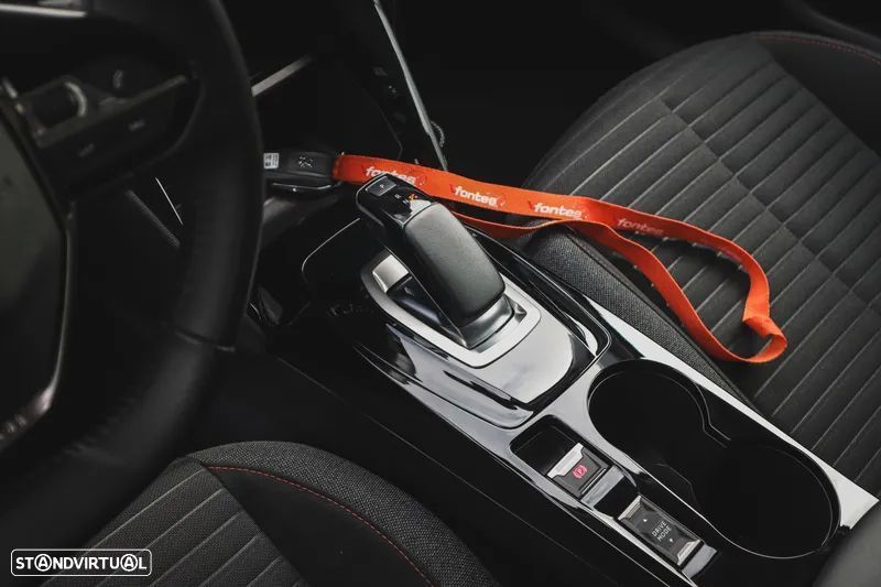 Peugeot e-2008 50 kWh Active Pack - 15