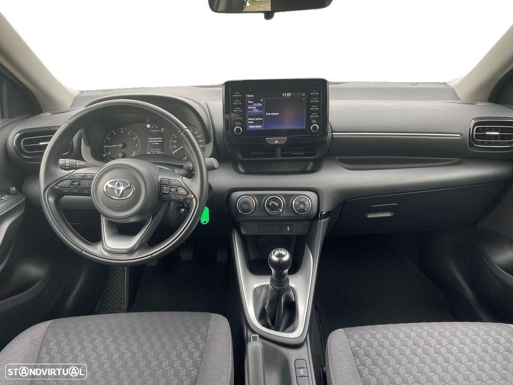 Toyota Yaris - 8