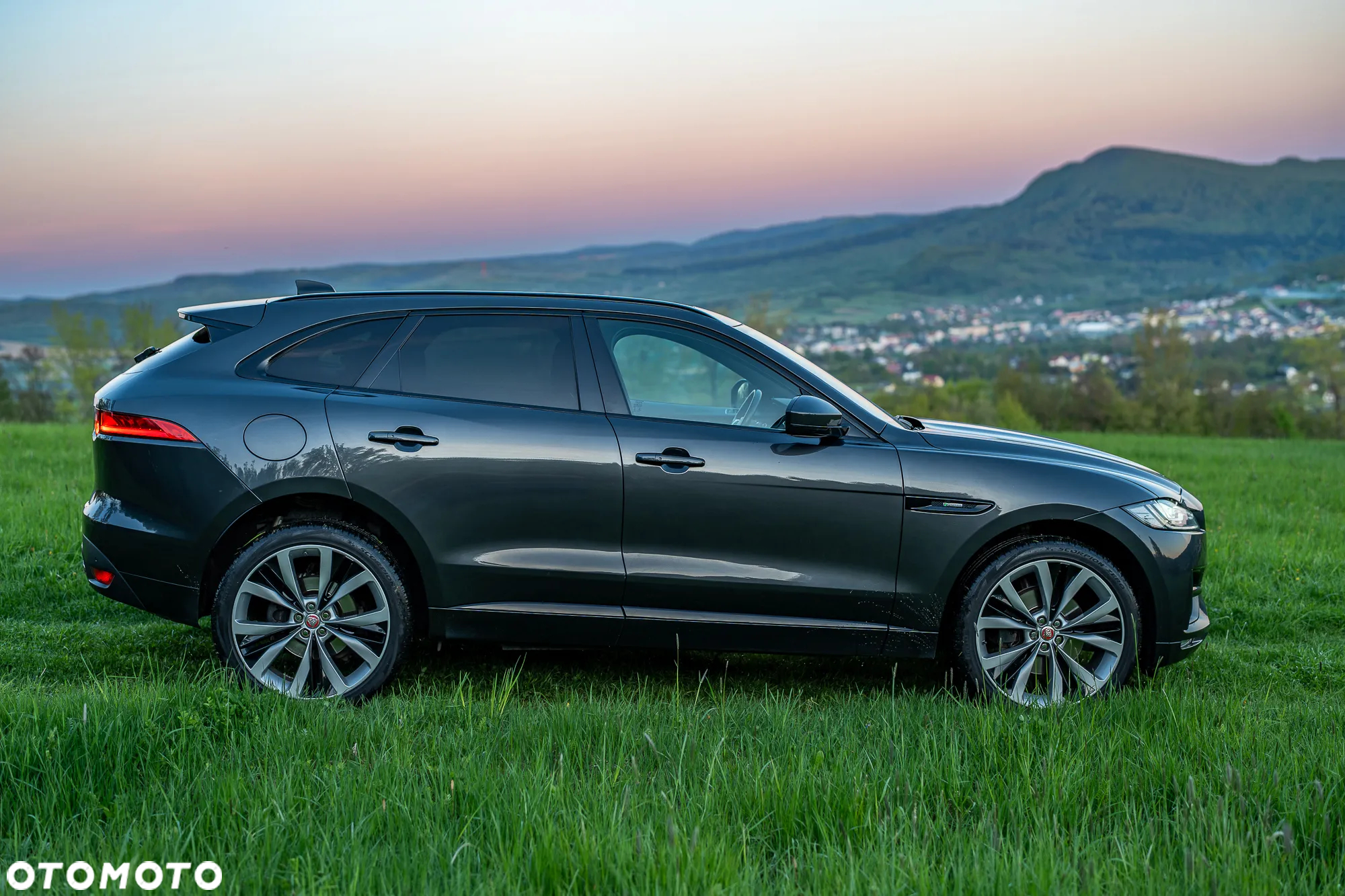 Jaguar F-Pace 3.0 TDV6 AWD R-Sport - 9
