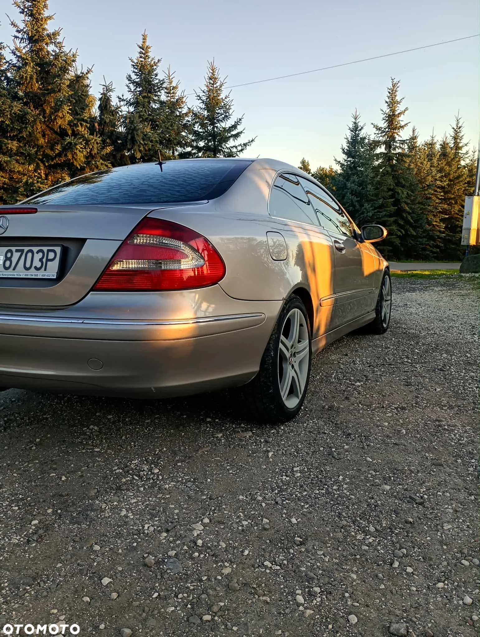 Mercedes-Benz CLK - 9