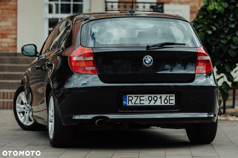 BMW Seria 1 116d - 16