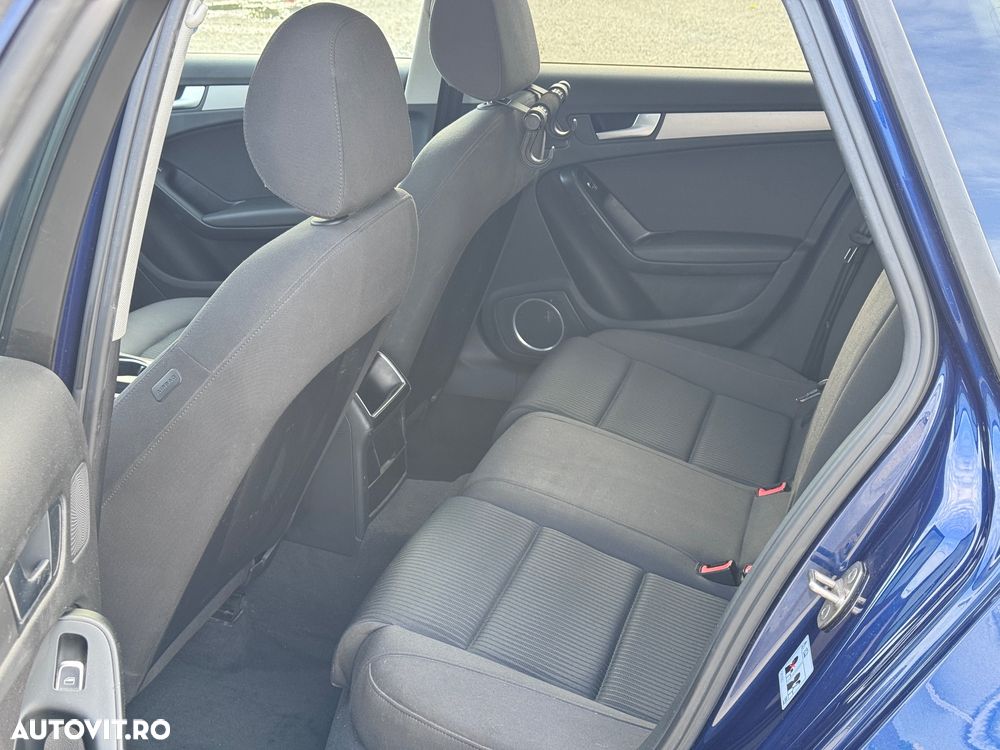 Audi A4 Avant - 9