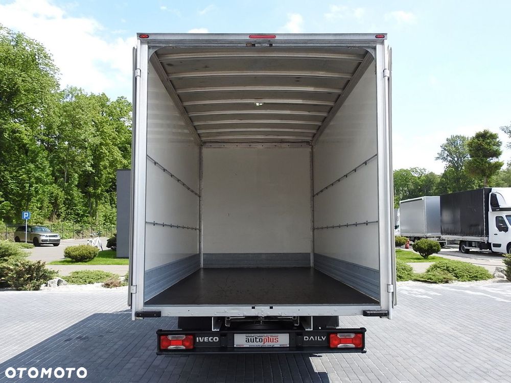 Iveco DAILY 35C14 KONTENER 8 PALET TEMPOMAT KLIMATYZACJA  BLIŹNIACZE KOŁA  140KM - 12