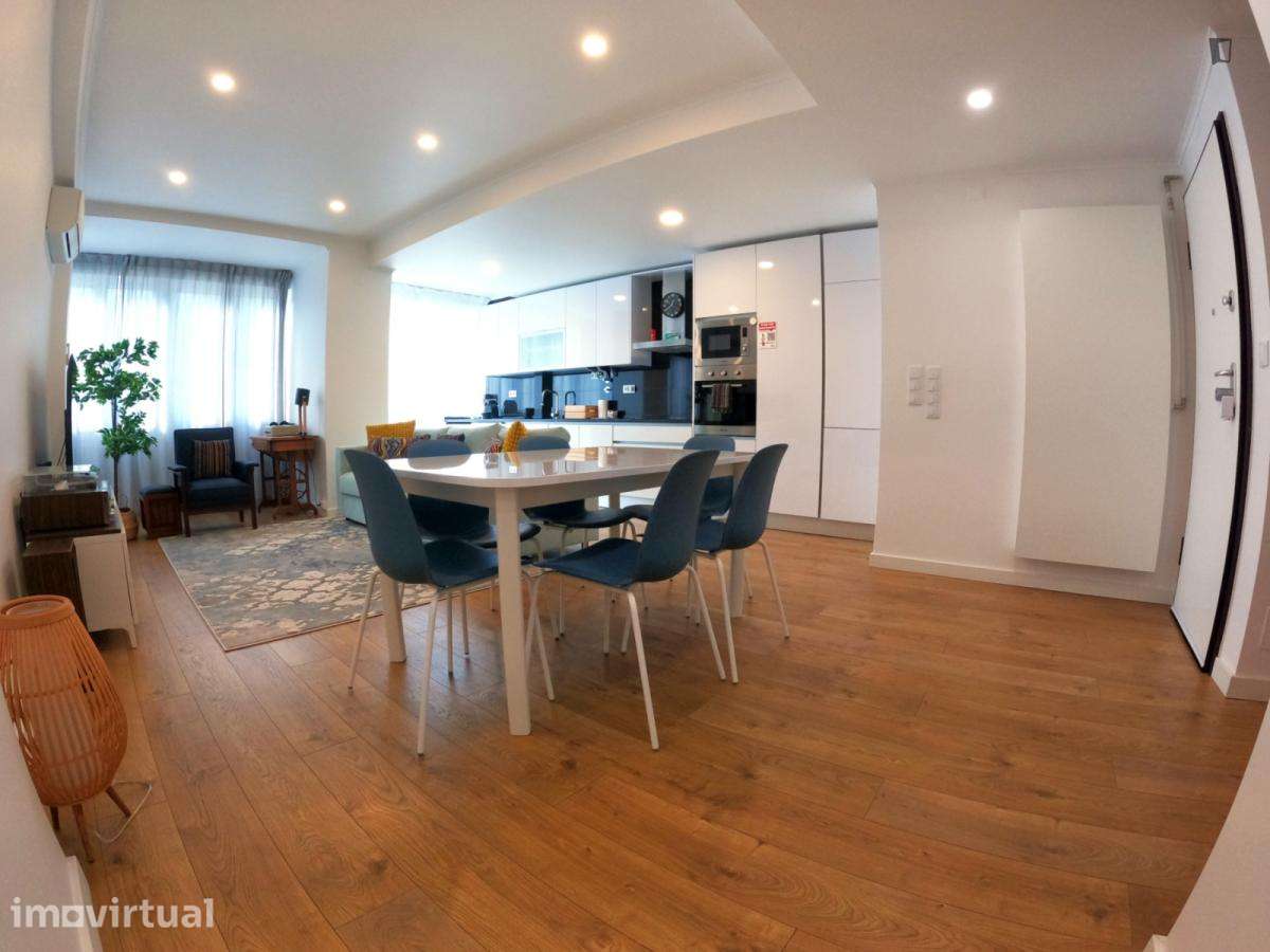 Apartamento com 3 quartos - localizado em Benfica Lisbon - Grande imagem: 2/26