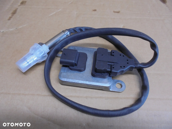 OE 5801881001 CZUJNIK NOX IVECO DAILY 2014-