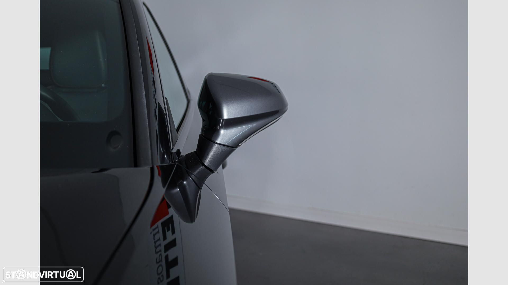 Cupra Leon 1.5 eTSI MID DSG - 6