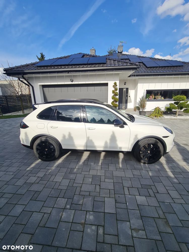 Porsche Cayenne S - 15