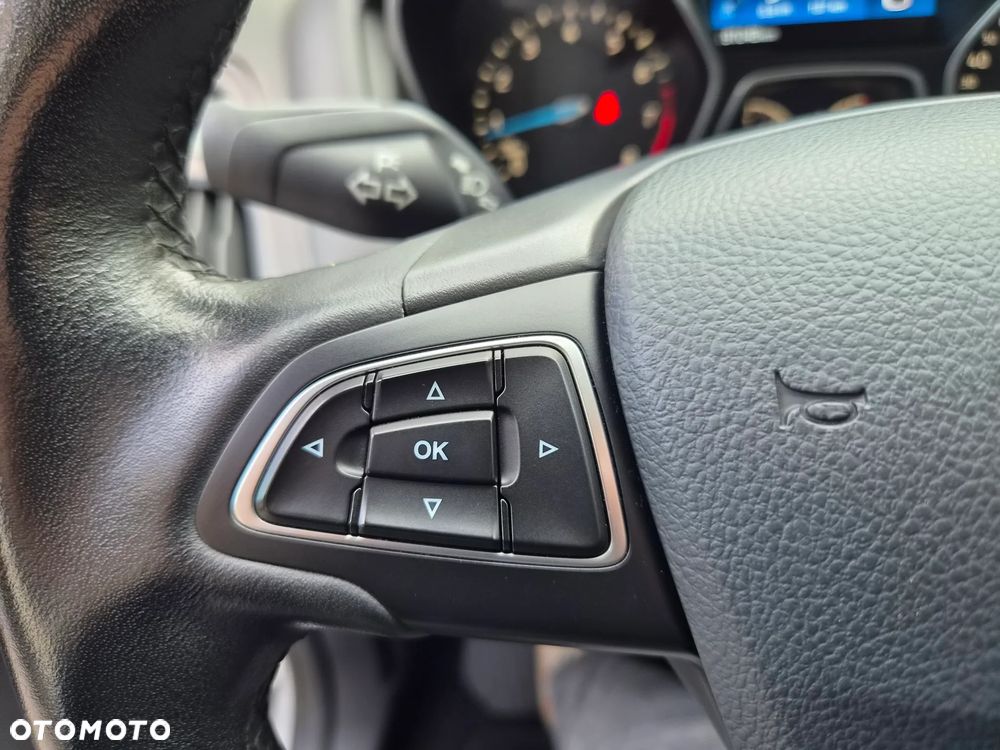 Ford Focus 1.0 EcoBoost Edition - 18