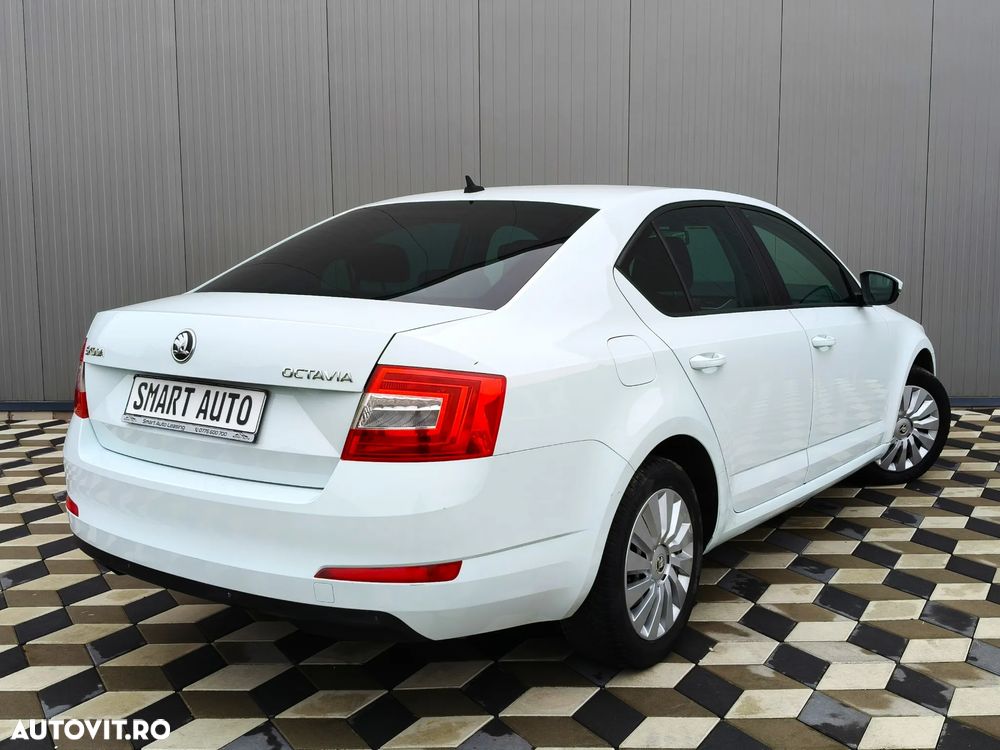 Skoda Octavia 2.0 TDI Style - 5