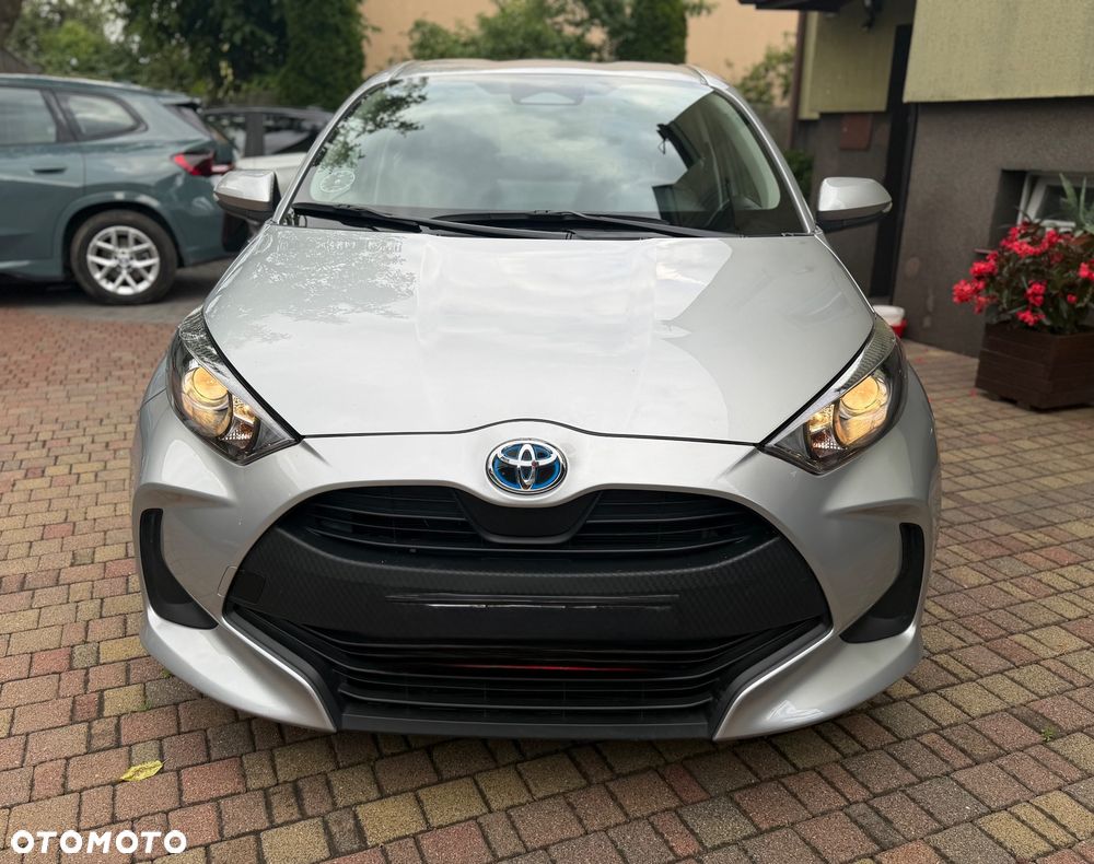 Toyota Yaris Hybrid 1.5 Selection Style - 3