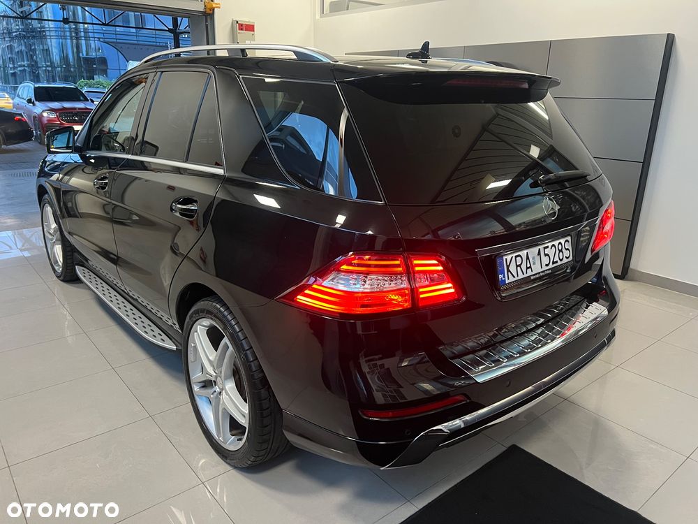 Mercedes-Benz ML 350 BlueTec 4-Matic - 7