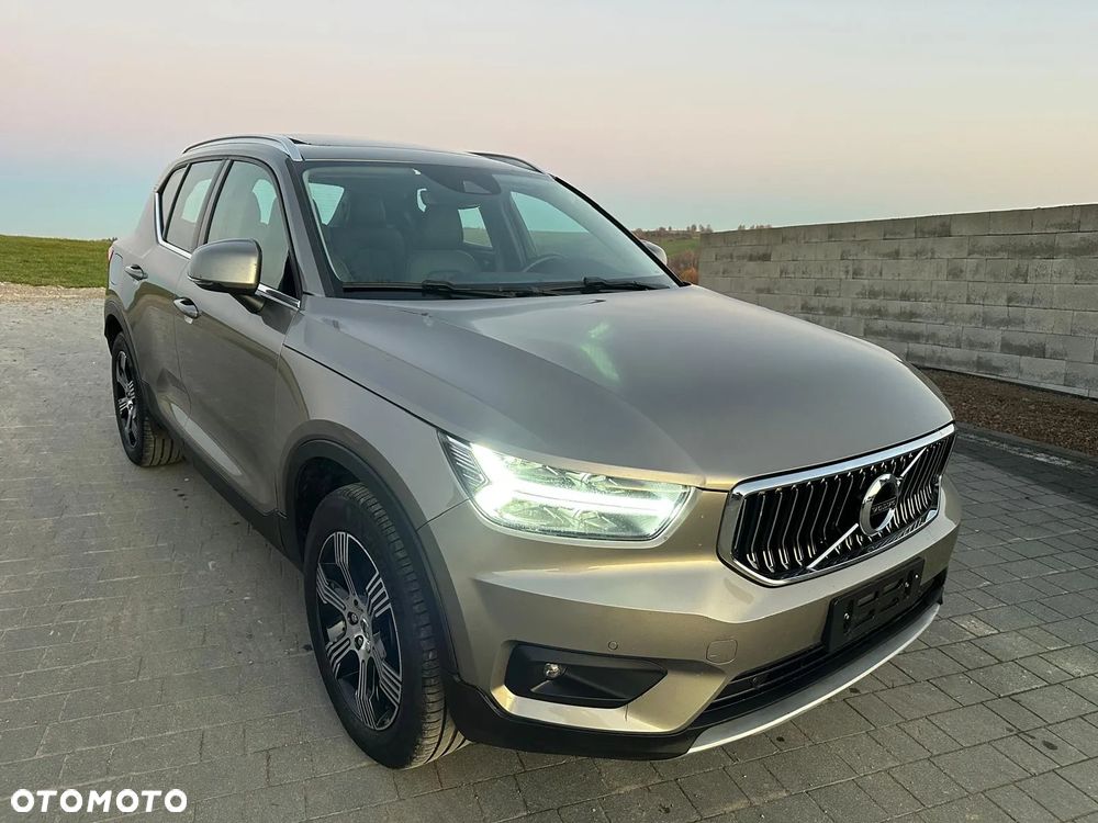 Volvo XC 40 T4 AWD Inscription - 1