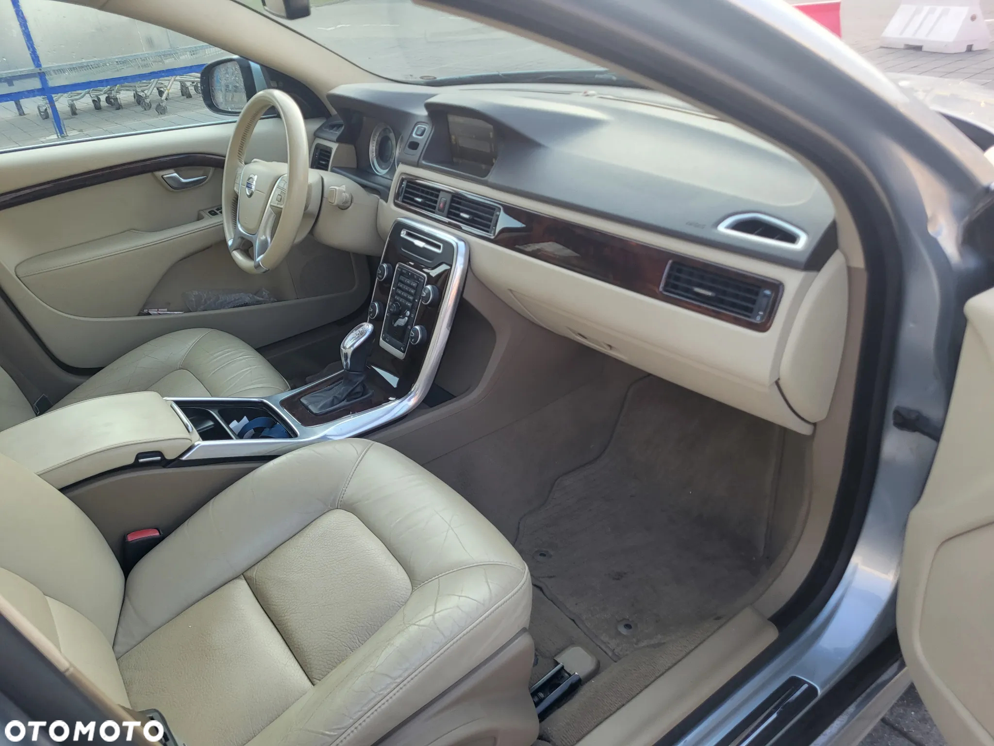 Volvo S80 3.2 Momentum - 20