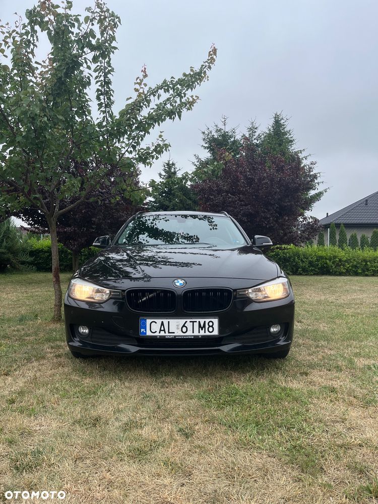 BMW Seria 3 318d DPF - 24