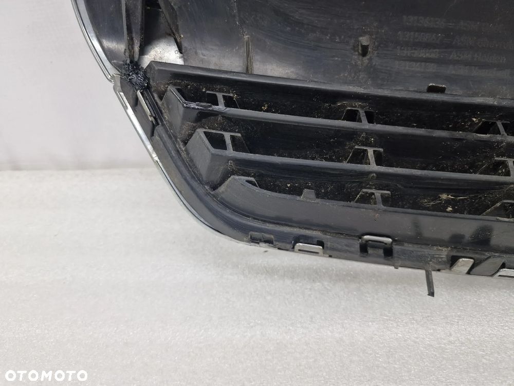 OPEL ZAFIRA B 05- ATRAPA / GRILL PRZEDNI PRZÓD , NR 13136136 , NR AUKCJI GL577 - 30