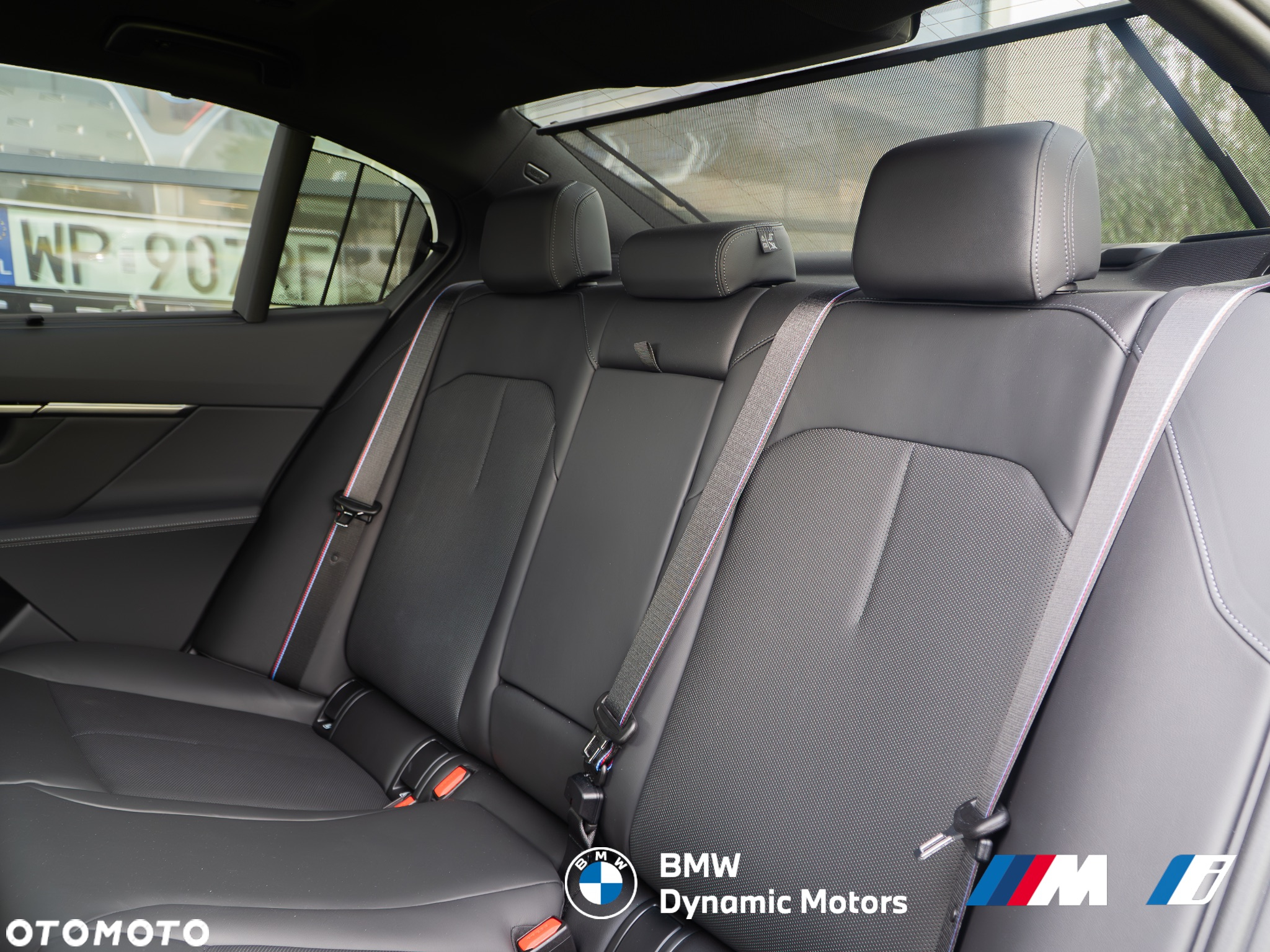BMW M5 xDrive - 21