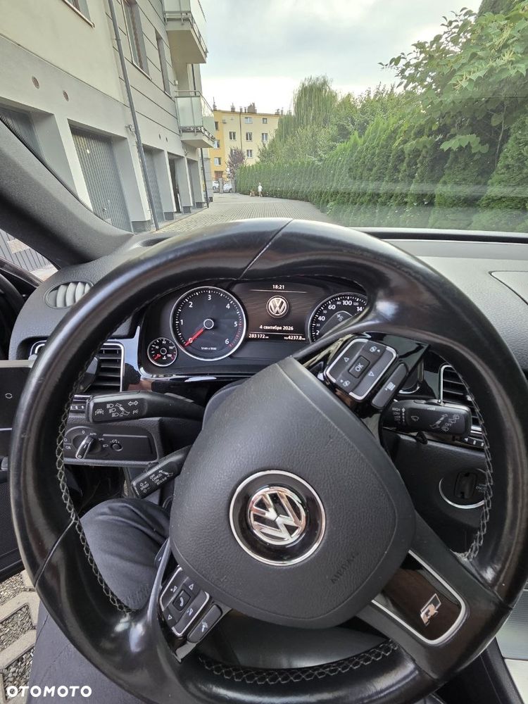 Volkswagen Touareg - 4