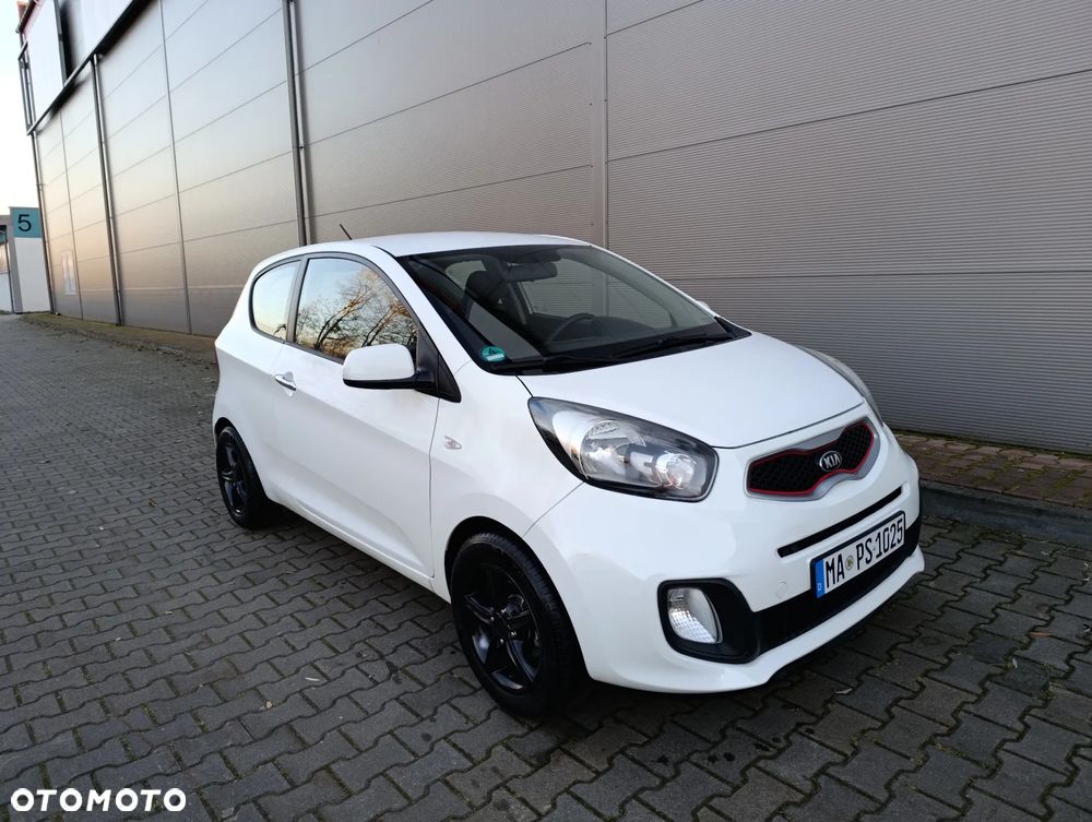 Kia Picanto 1.0 Dream Team Edition - 2