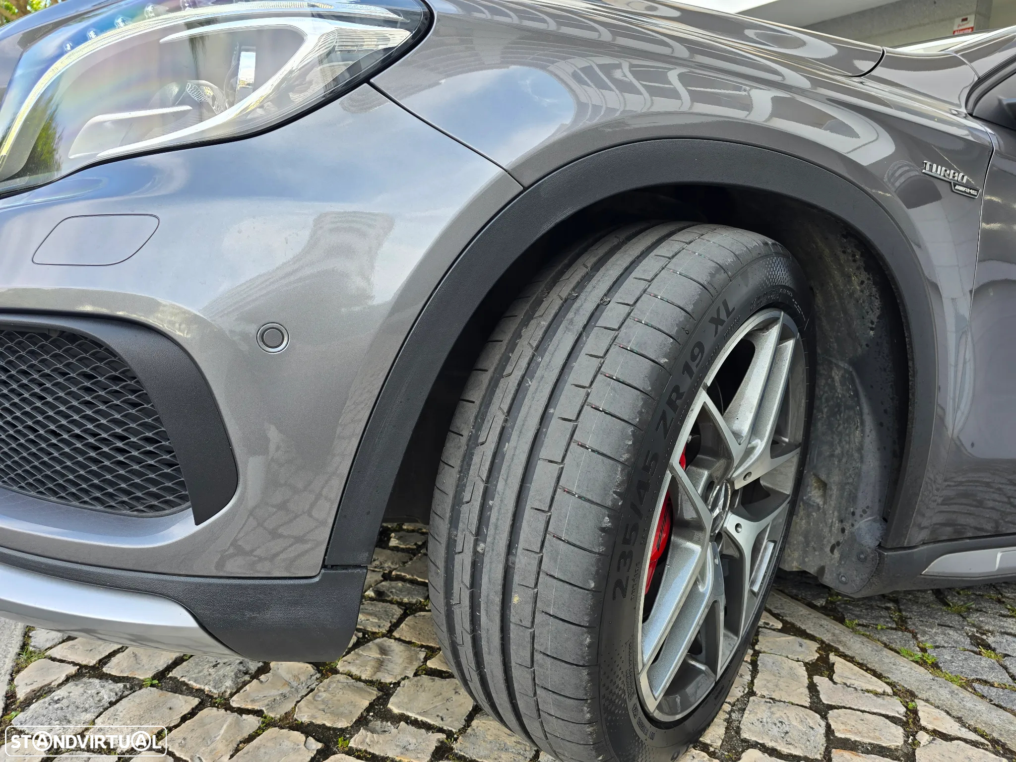 Mercedes-Benz GLA 45 AMG 4-Matic - 11