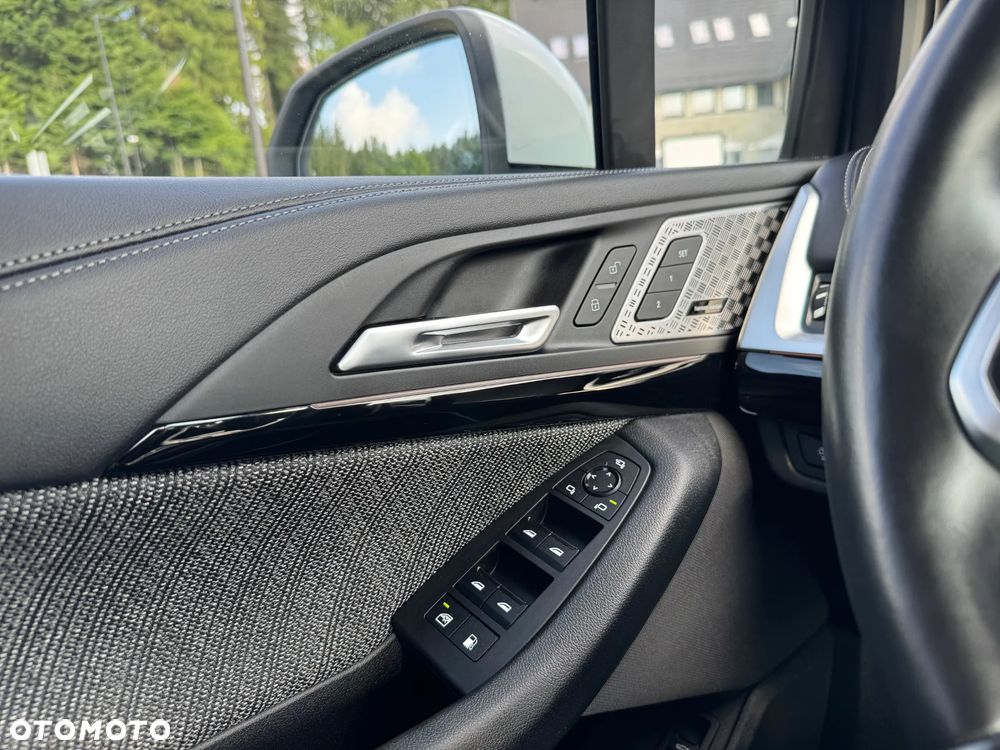 BMW Seria 2 225e xDrive - 23