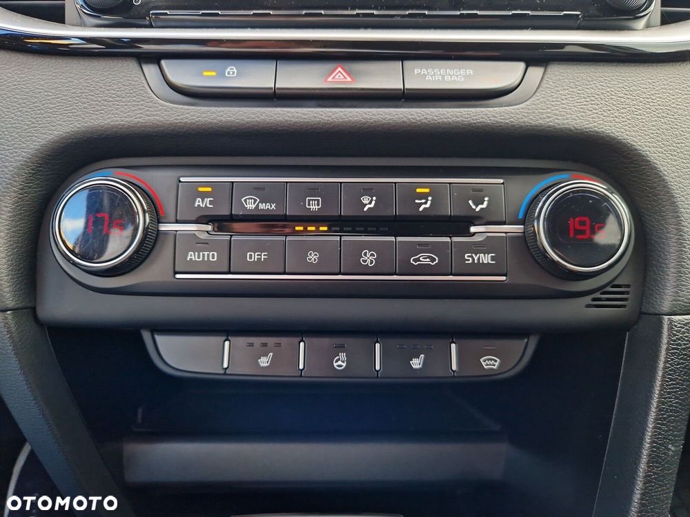 Kia Ceed - 18