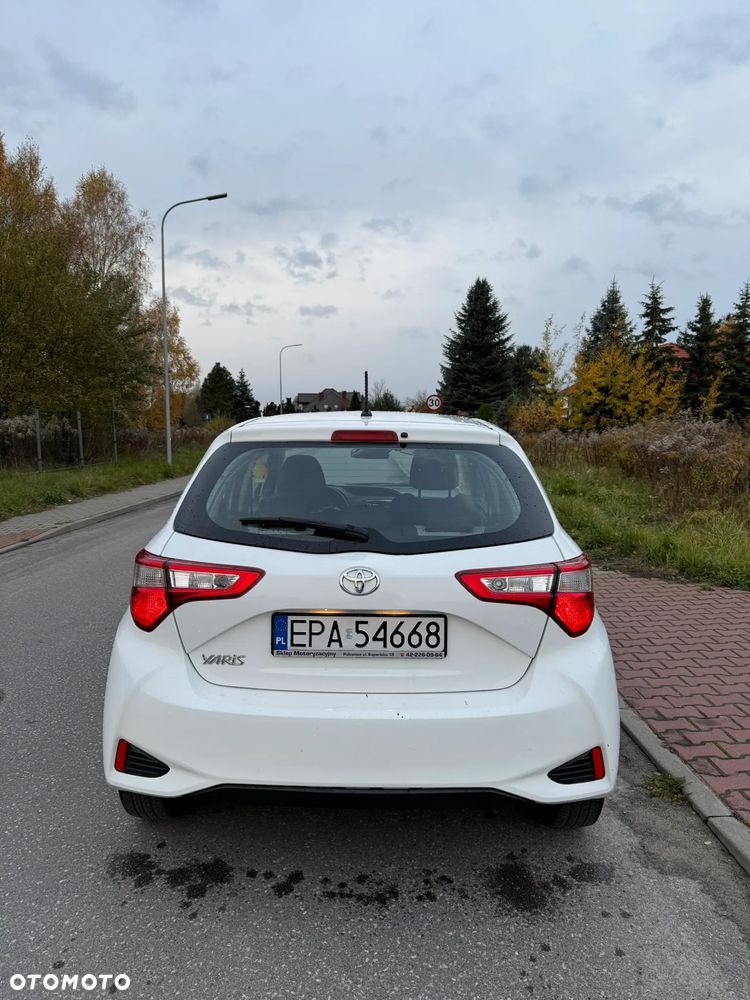 Toyota Yaris - 6