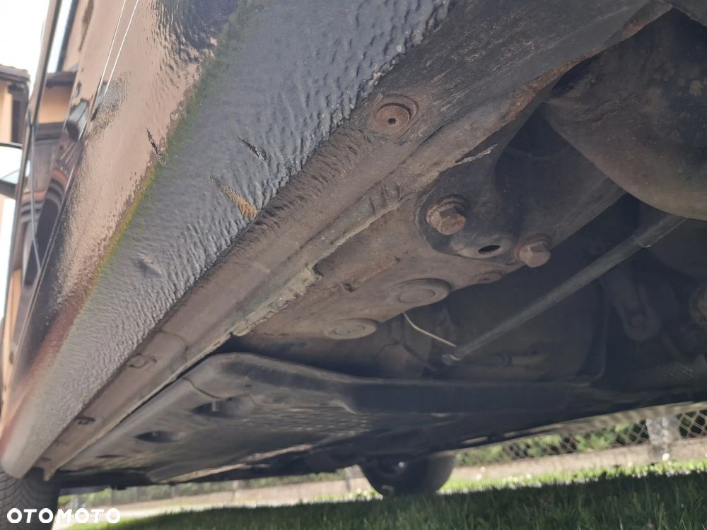 Volkswagen Golf 1.6 United - 36