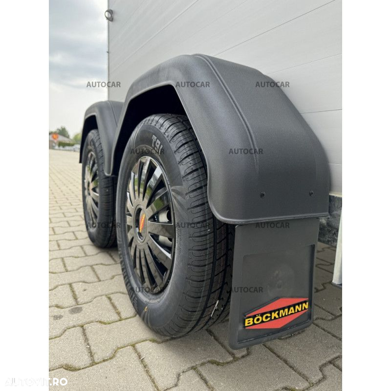 Autocar Remorca transport cai  Champion Esprit C cu camera pentru depozitare sa - 9