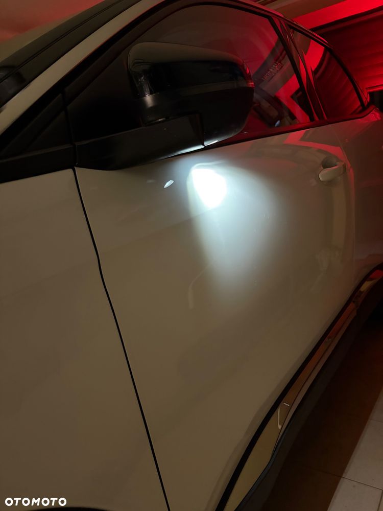Peugeot 3008 1.2 PureTech Allure S&S EAT6 - 21
