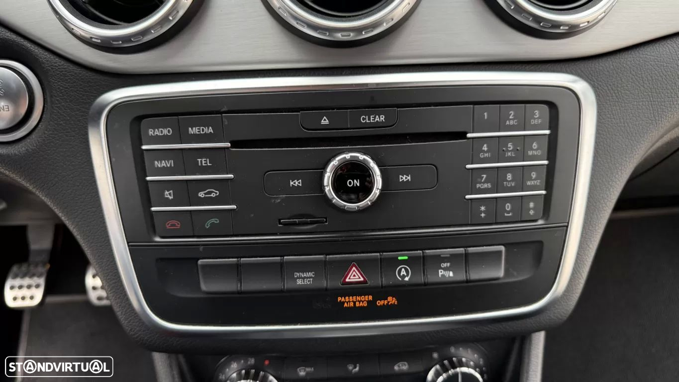 Mercedes-Benz GLA 180 CDi AMG Line - 27