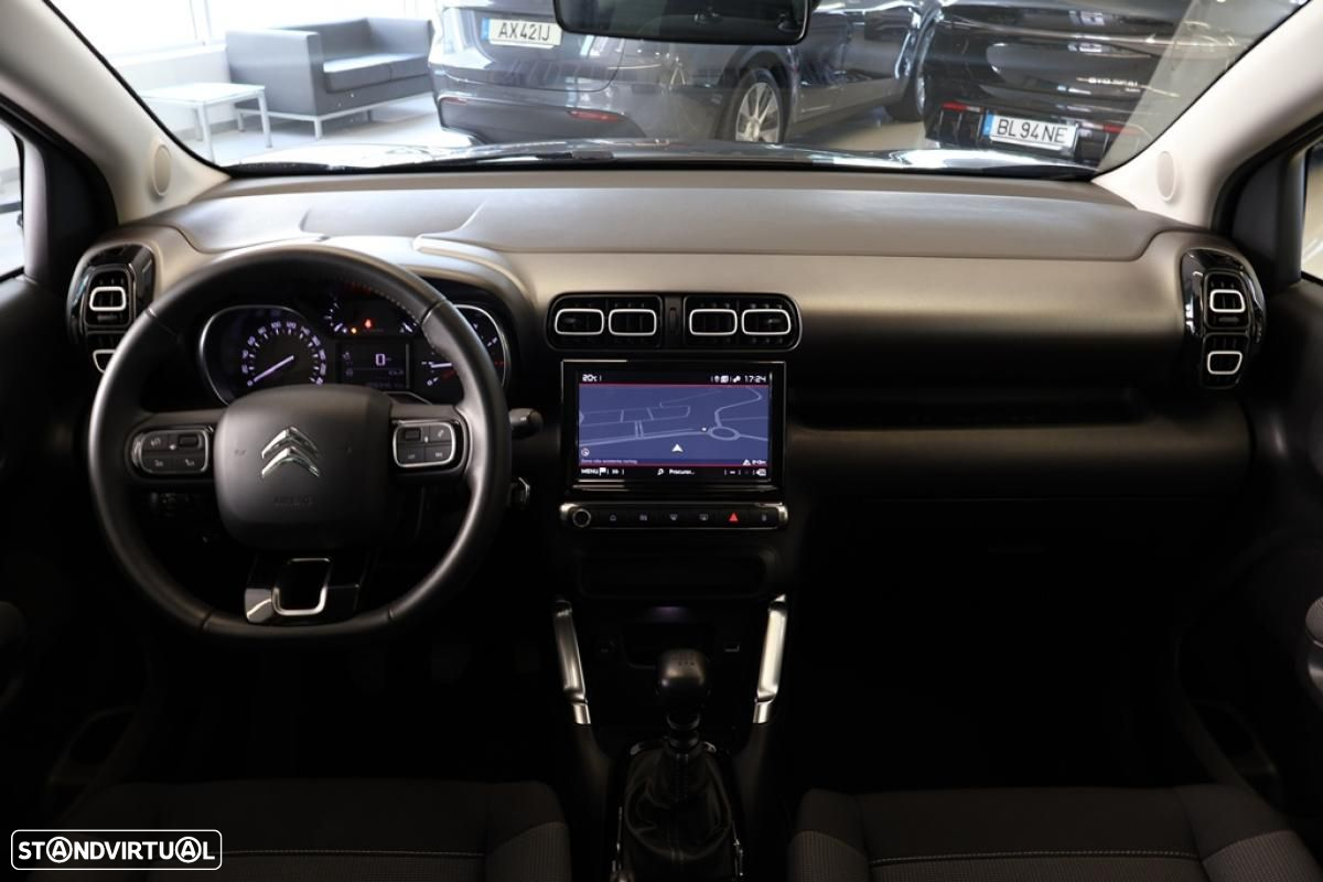 Citroën C3 Aircross 1.2 PureTech Shine - 16