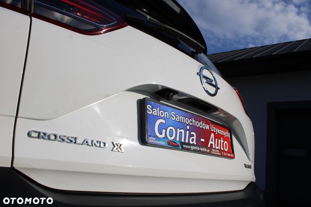 Opel Crossland X - 16