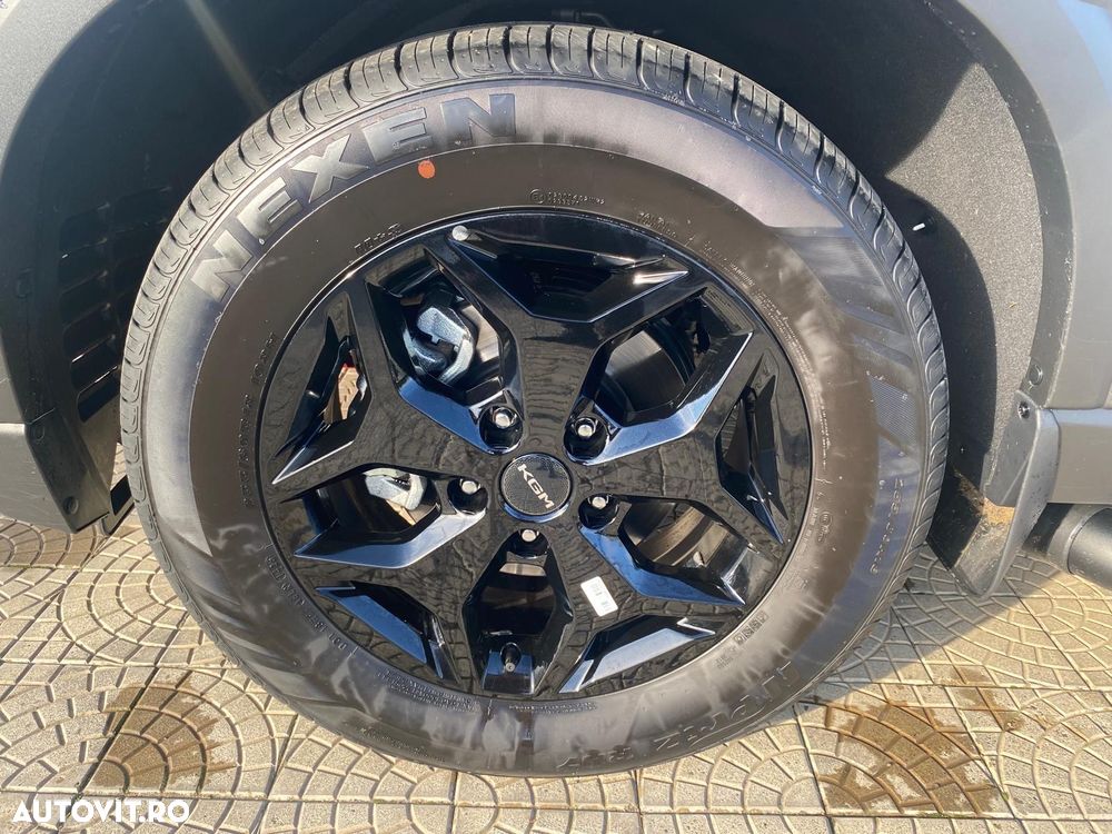 SsangYong MUSSO - 38