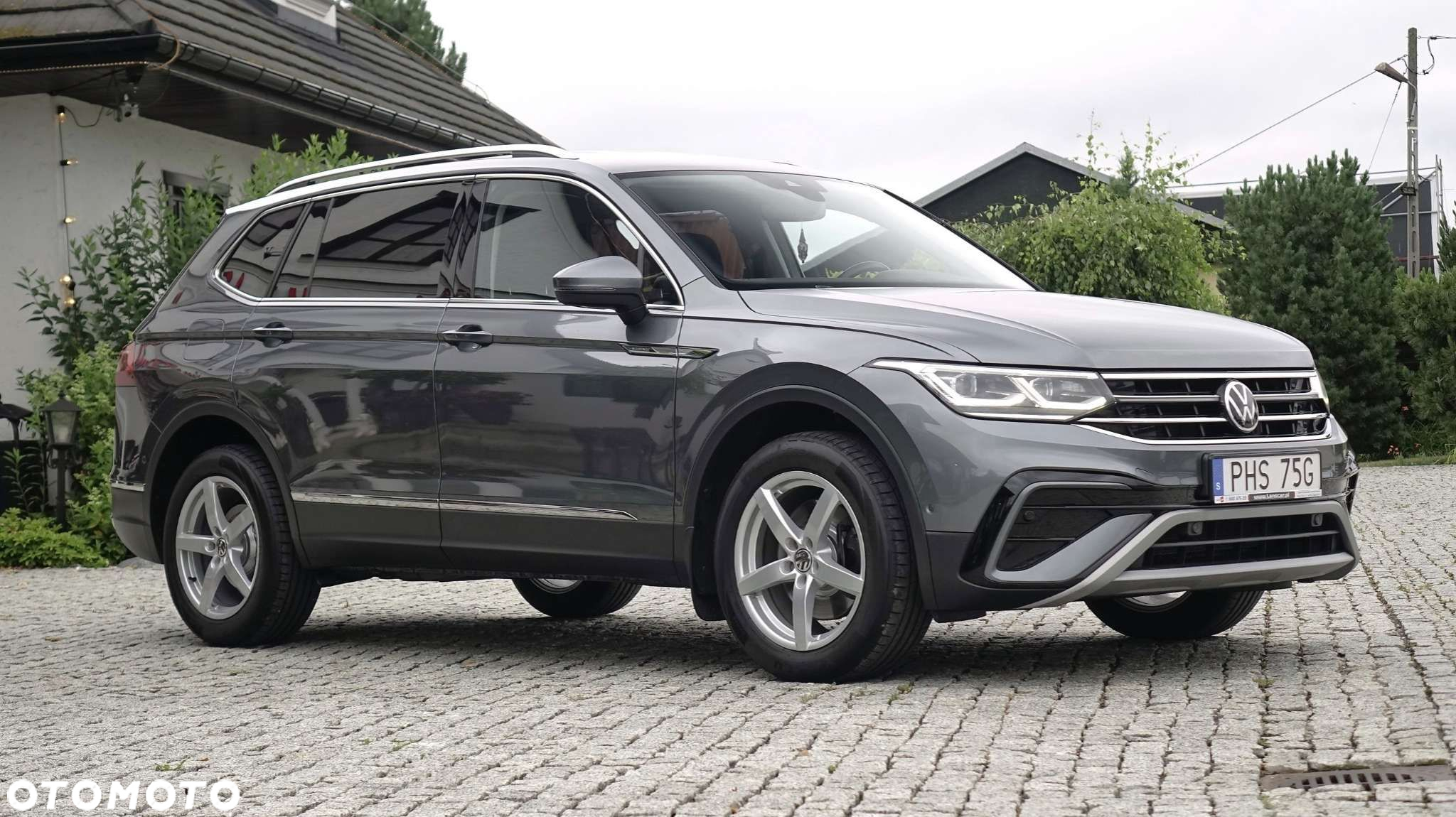 Volkswagen Tiguan Allspace - 15