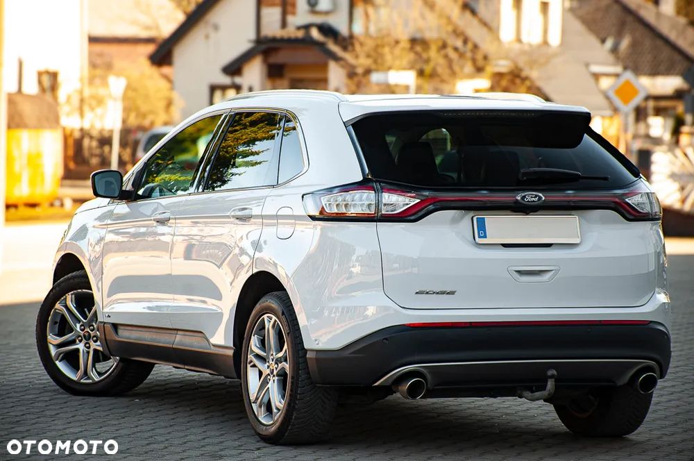 Ford Edge 2.0 TDCi 4x4 Titanium - 2