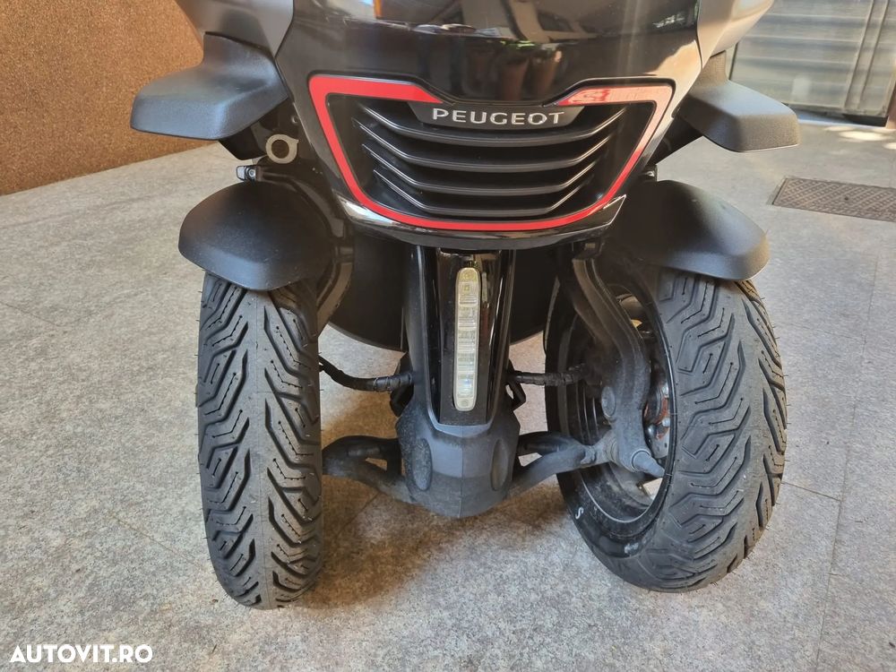 Peugeot Metropolis 400 - 28