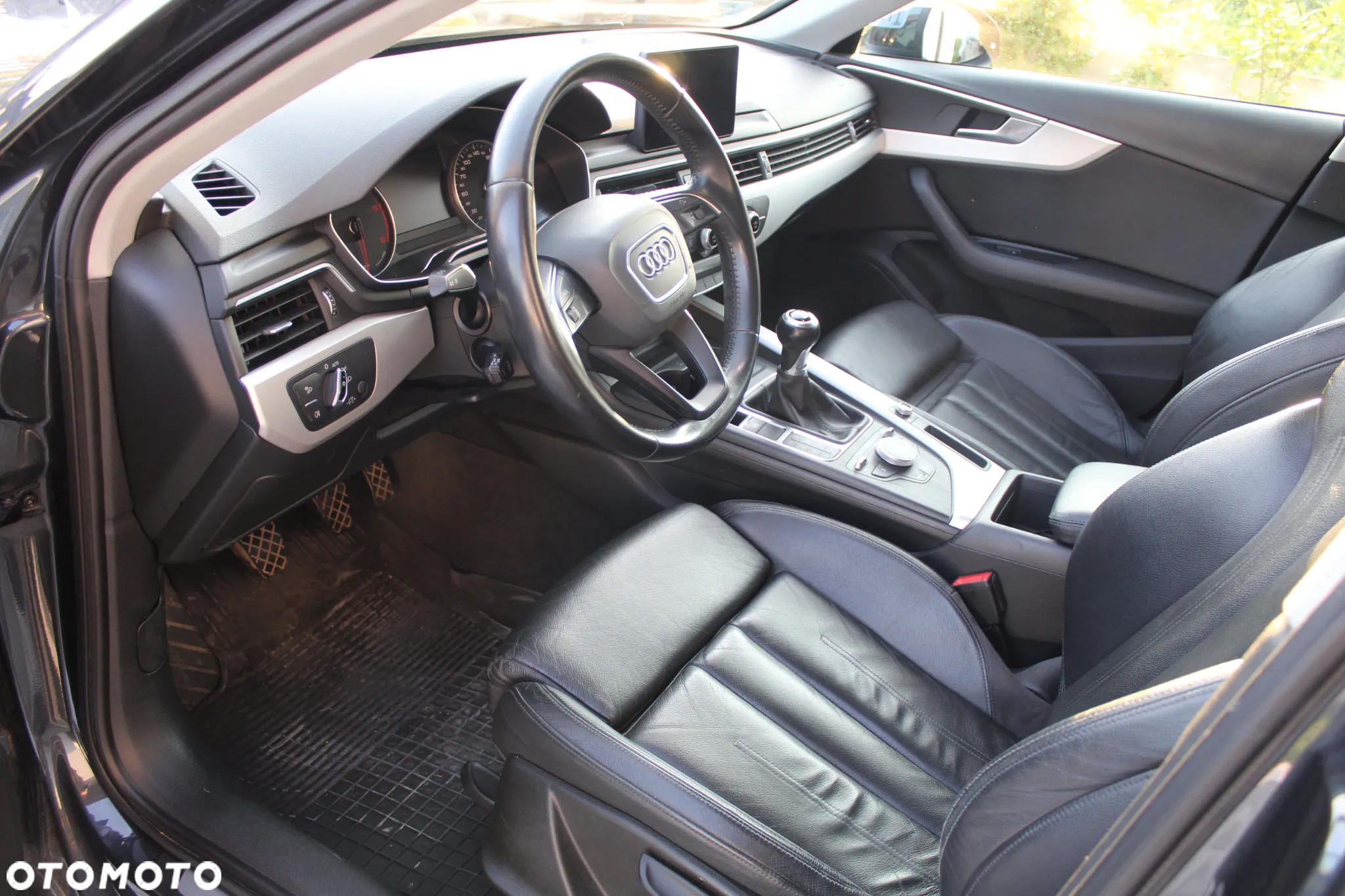 Audi A4 Avant 2.0 TDI - 15