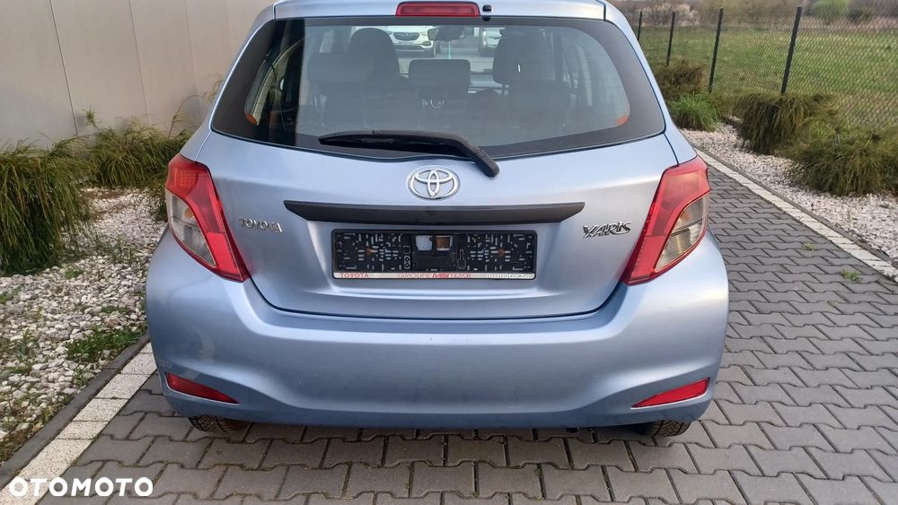 Toyota Yaris 1.0 VVT-i - 7