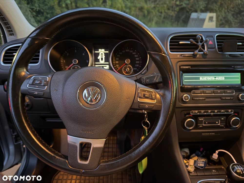 Volkswagen Golf 1.6 TDI Comfortline - 14