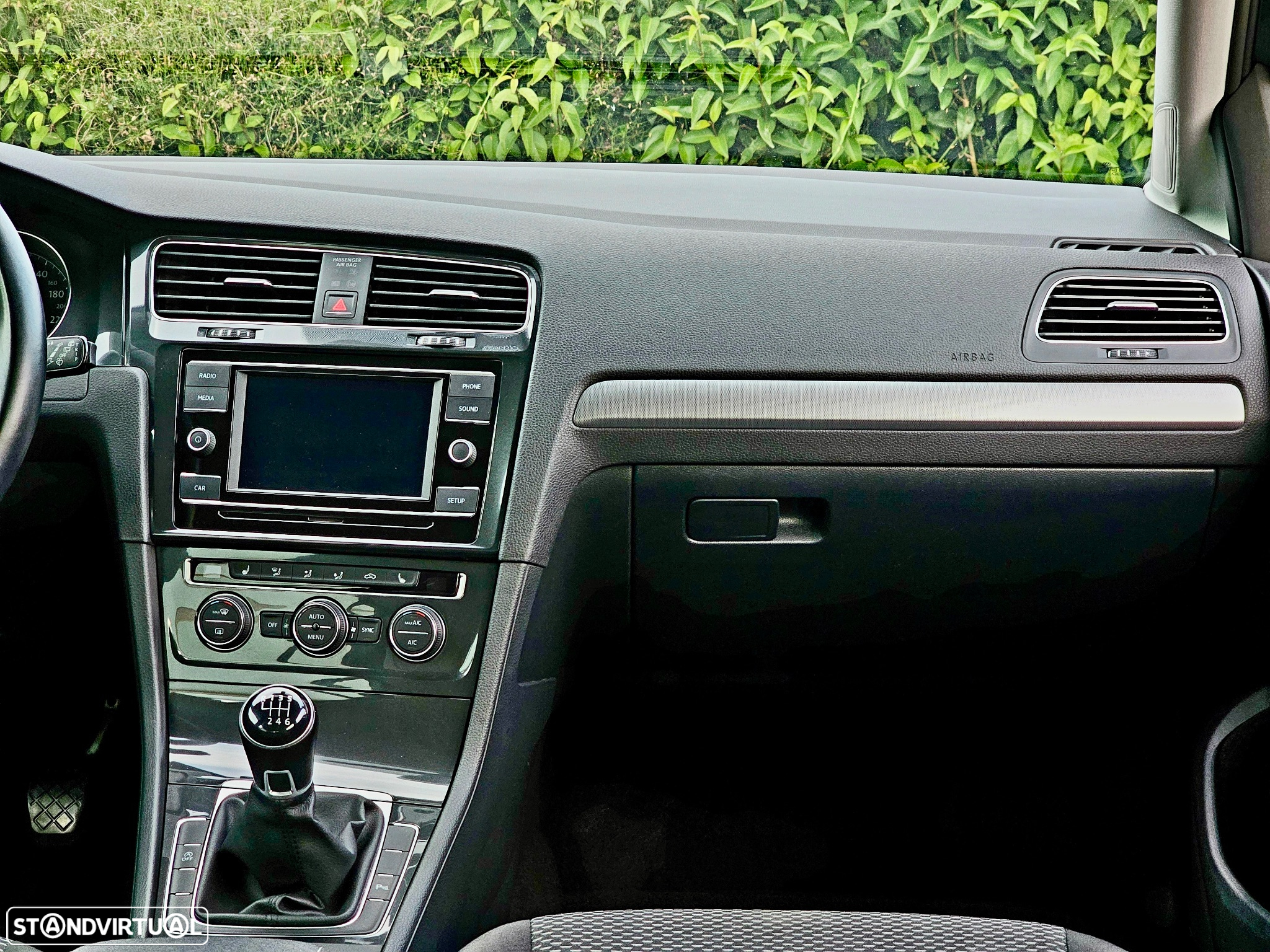 VW Golf 1.0 TSI Confortline - 5