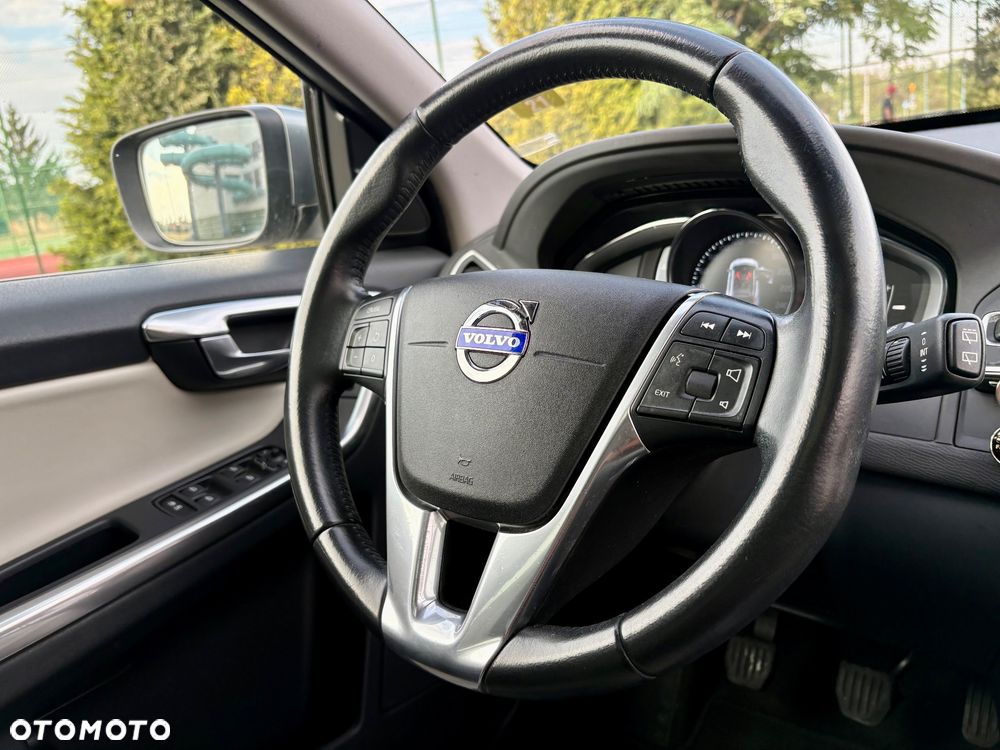 Volvo XC 60 D4 Drive-E Summum - 23