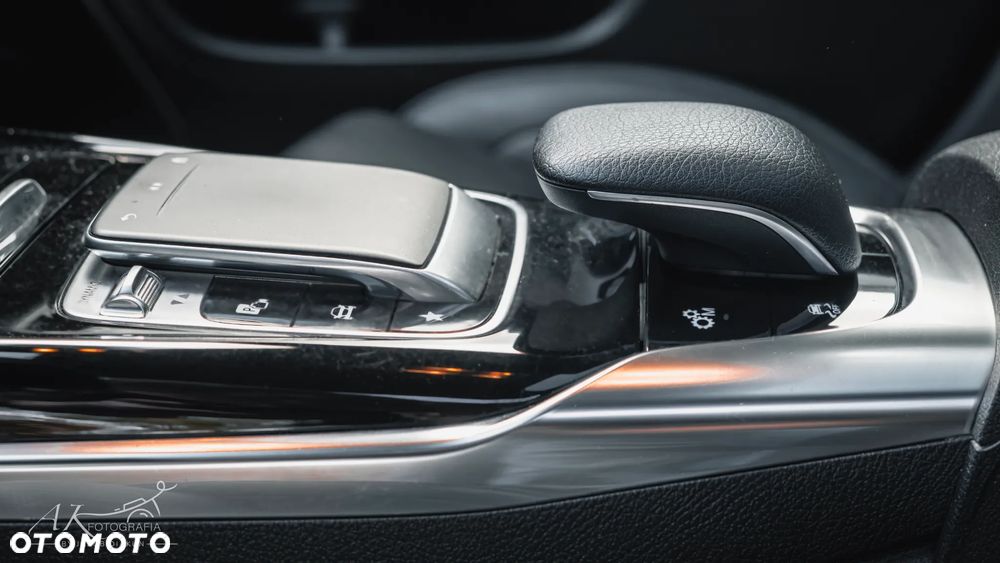 Mercedes-Benz CLA - 11