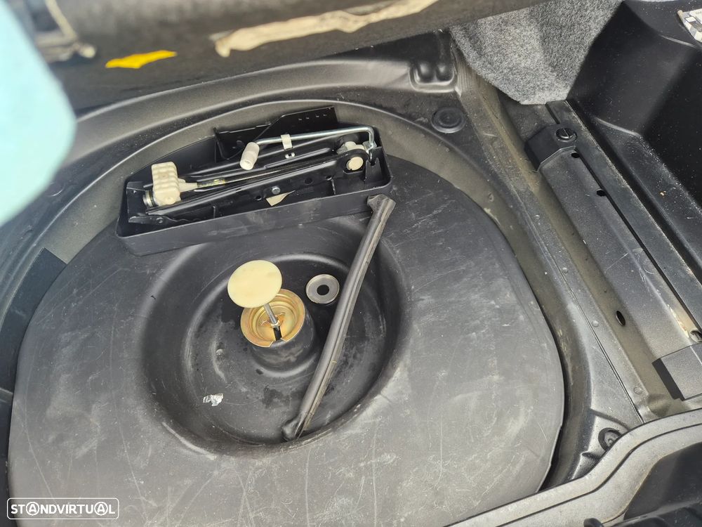 BMW 318 Ci Edition Sport - 9