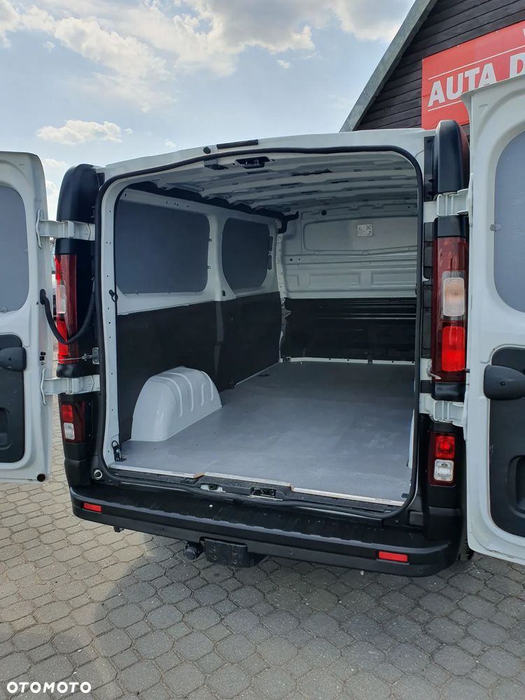 Renault TRAFIC - 9