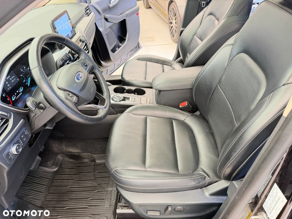 Ford Escape 2.0 EcoBoost AWD Titanium - 7
