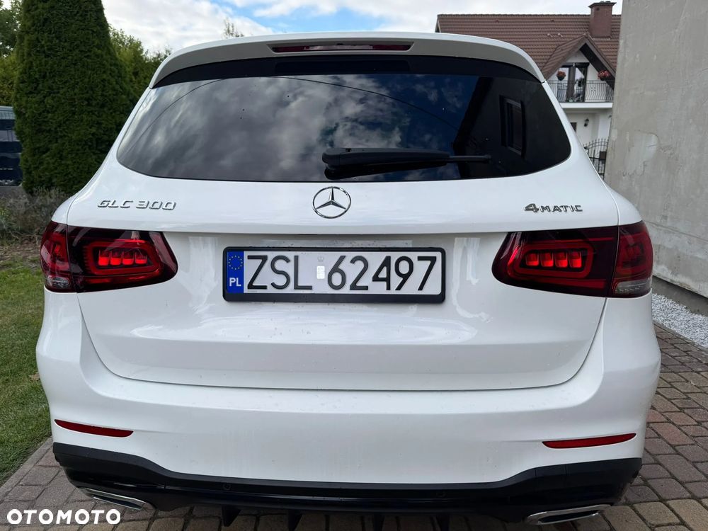 Mercedes-Benz GLC 300 4Matic 9G-TRONIC Edition AMG Line - 5