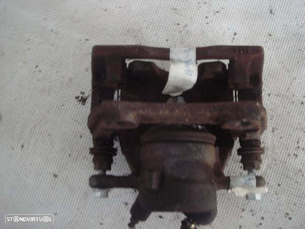 Pinça Travão Fr Drt  Nissan Micra Iii (K12) - 2