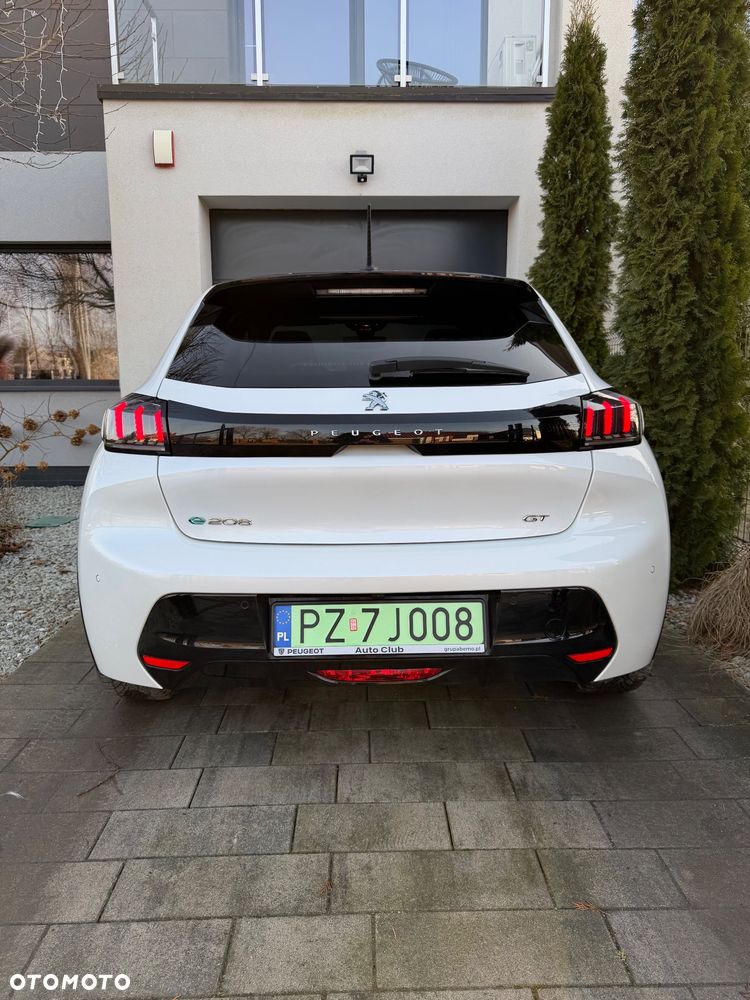 Peugeot 208 GT Line - 4