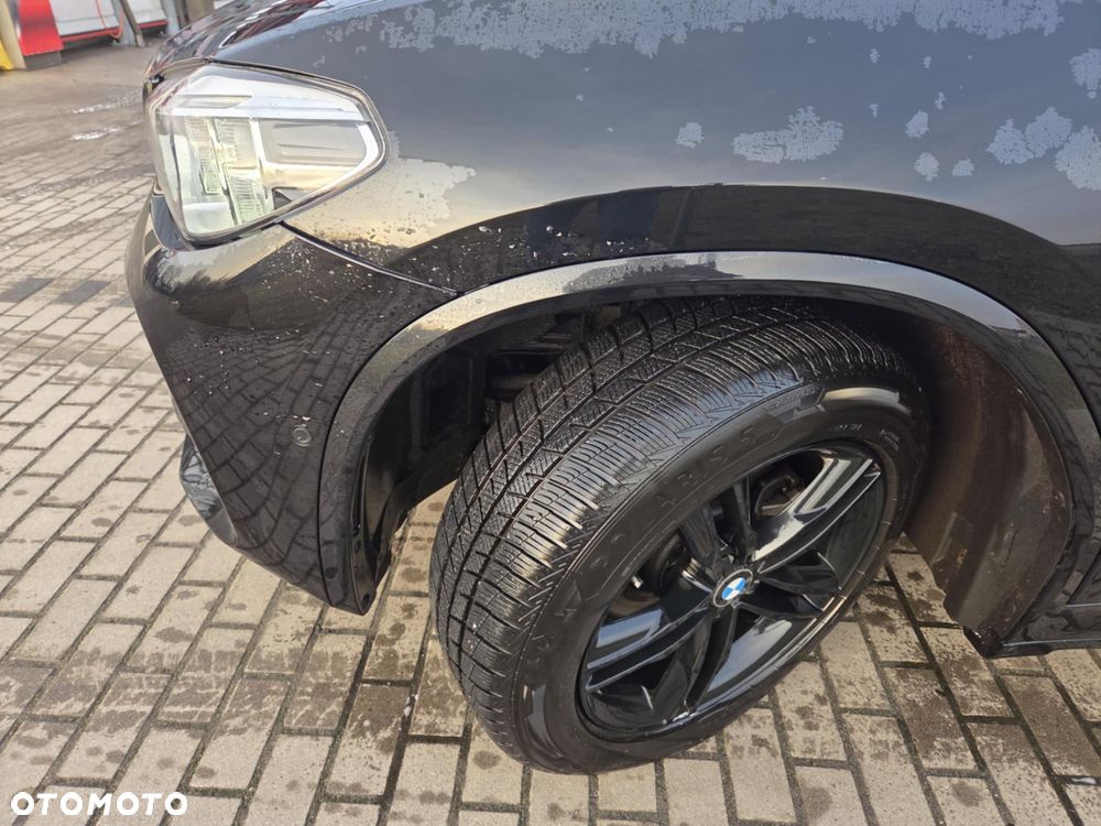 BMW X3 xDrive20d - 8