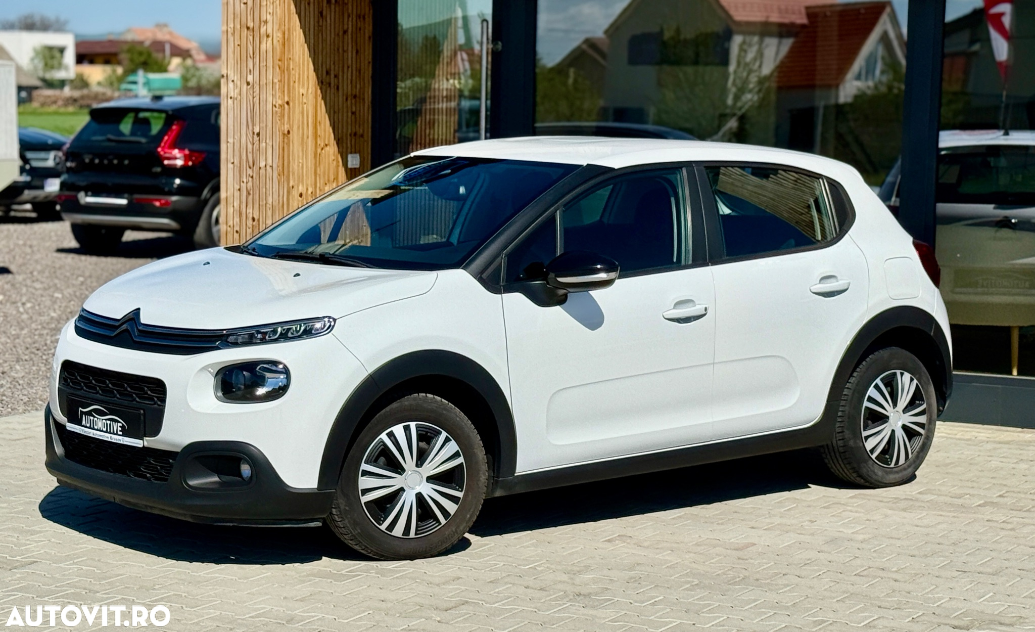 Citroën C3 BlueHDi 100 S&S PLUS - 9